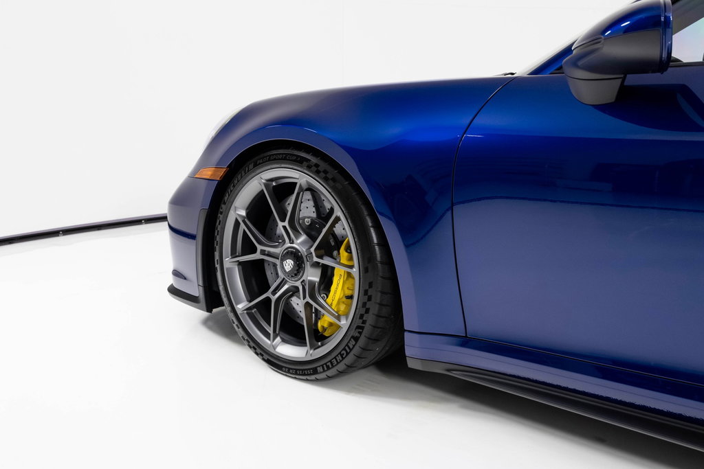 Porsche 992 GT3 Touring