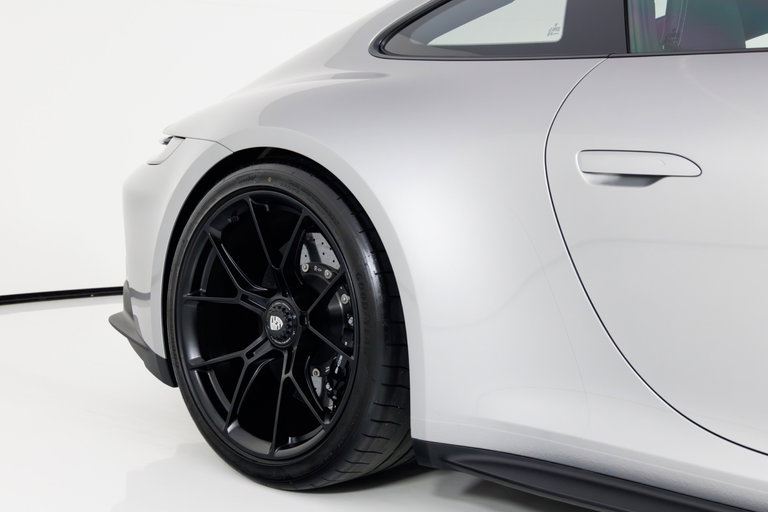 Porsche 992 GT3 Touring