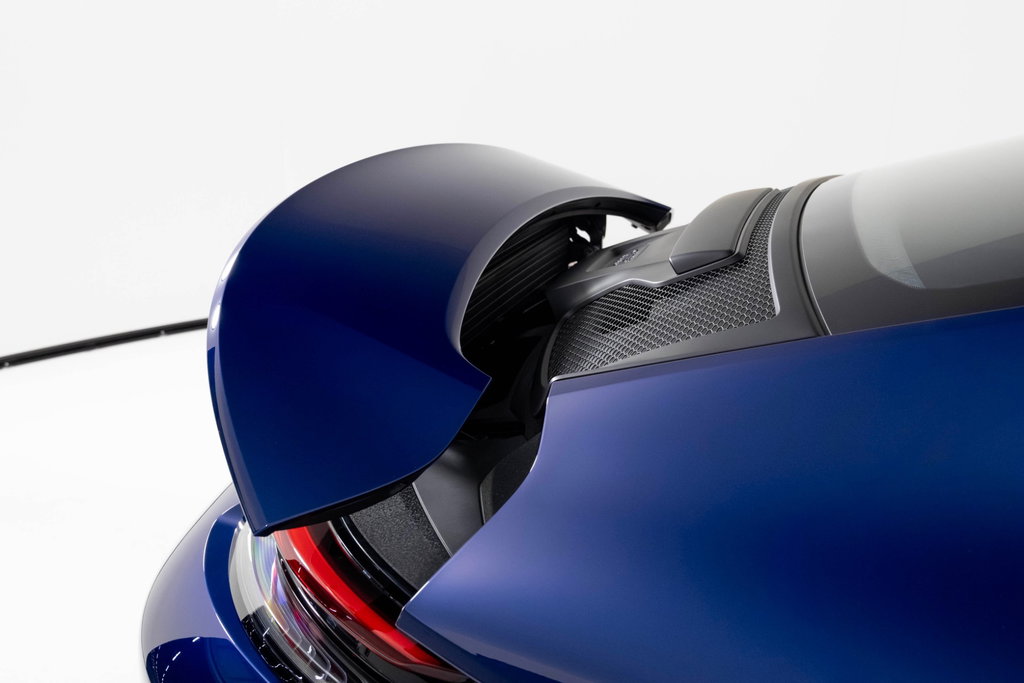 Porsche 992 GT3 Touring