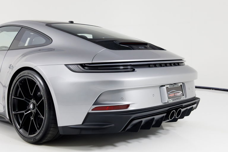 Porsche 992 GT3 Touring