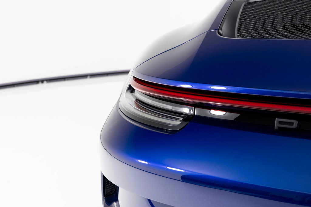 Porsche 992 GT3 Touring