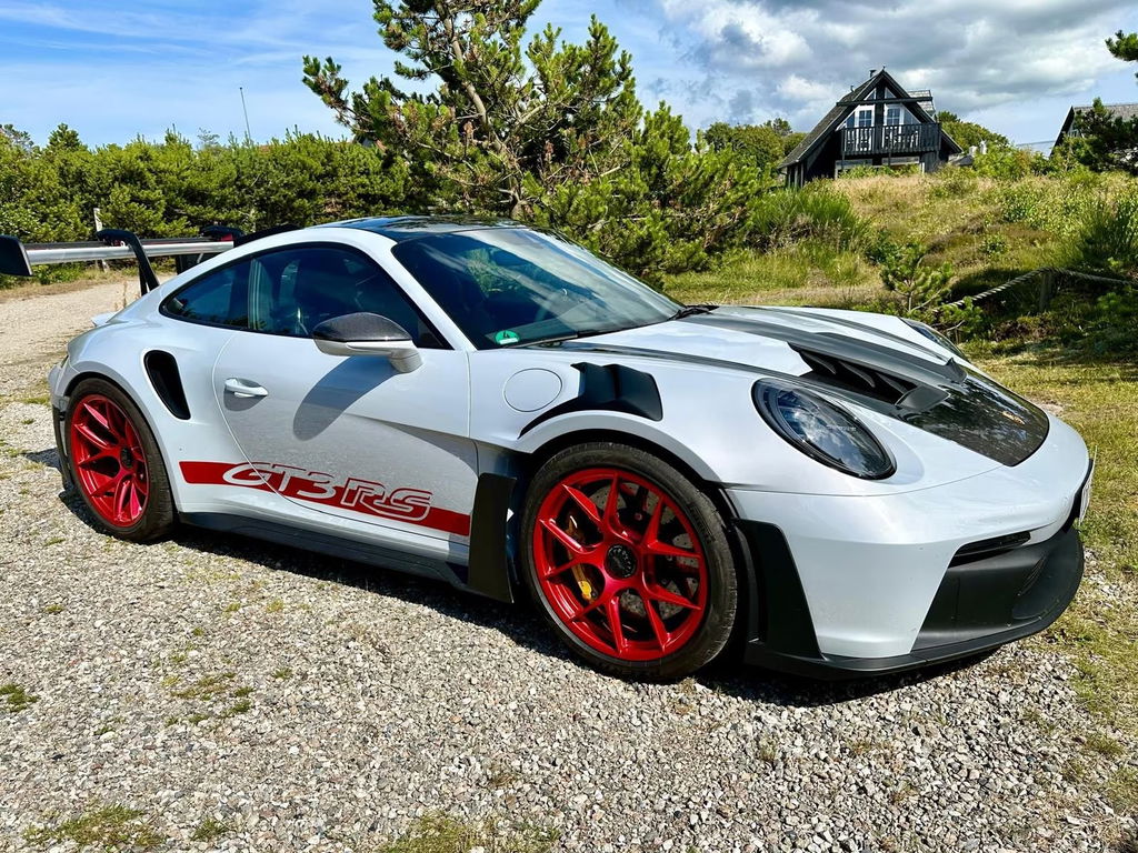 Porsche 992 GT3 RS