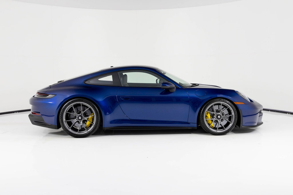 Porsche 992 GT3 Touring