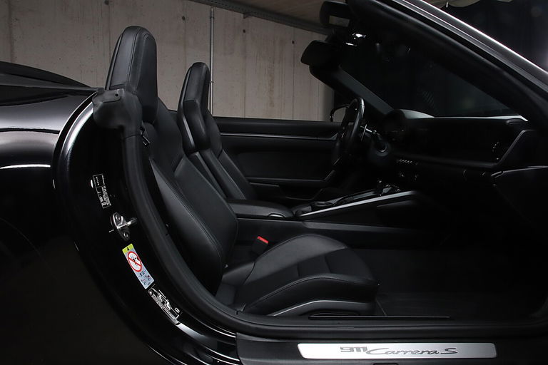 Porsche 992 Carrera S