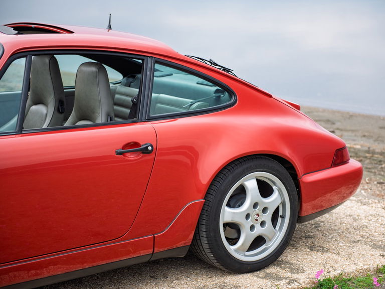 Porsche 964 Carrera 4