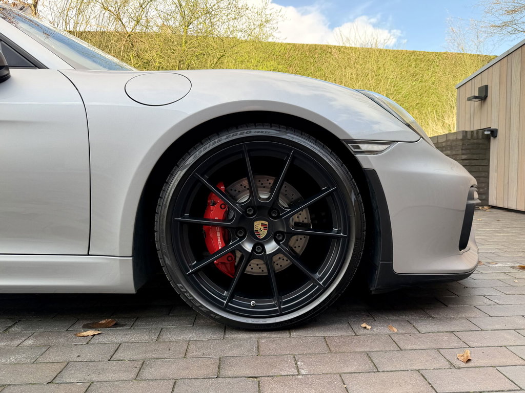 Porsche 981 Boxster Spyder