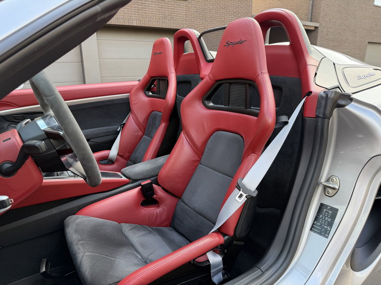 Porsche 981 Boxster Spyder