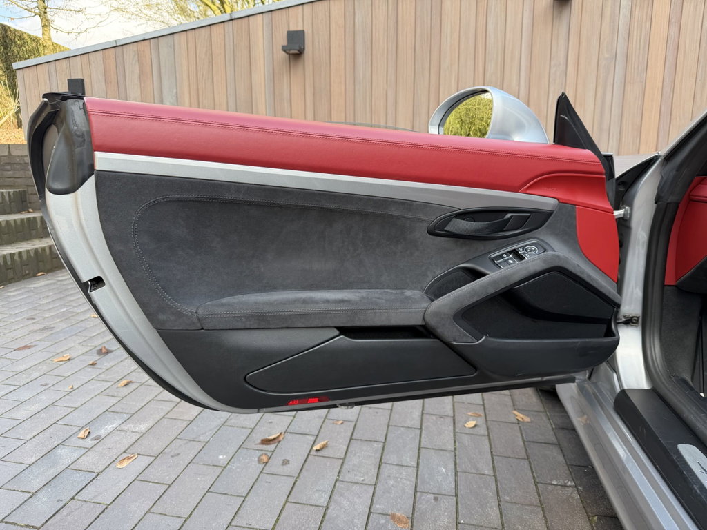 Porsche 981 Boxster Spyder