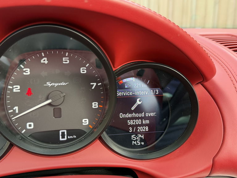 Porsche 981 Boxster Spyder