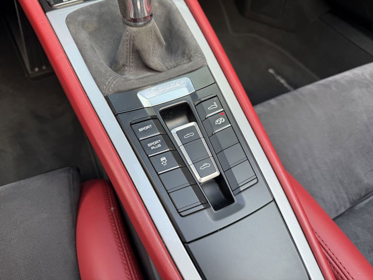 Porsche 981 Boxster Spyder