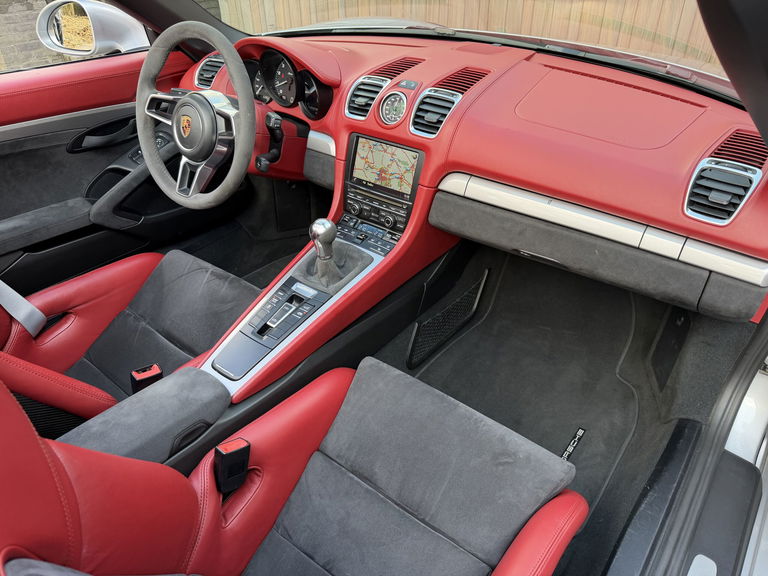 Porsche 981 Boxster Spyder