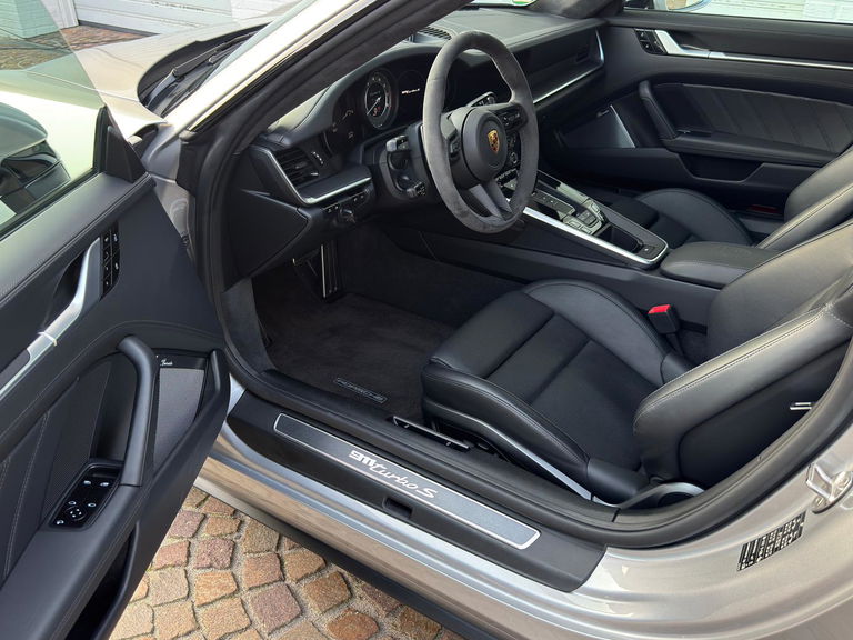 Porsche 992 Turbo S