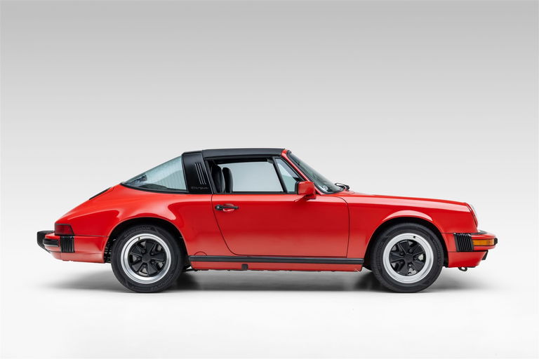 Porsche 911 Carrera 3.2