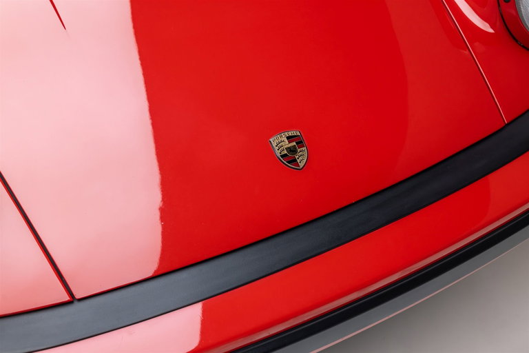 Porsche 911 Carrera 3.2