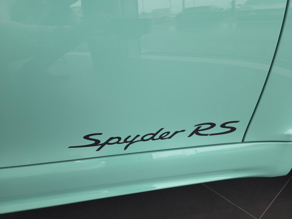 Porsche 718 Spyder RS