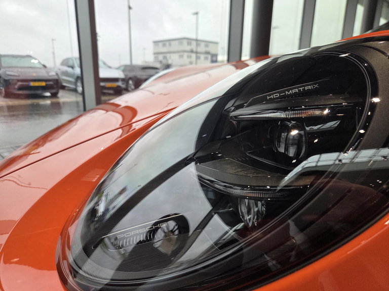 Porsche 992.2 Carrera 4 GTS