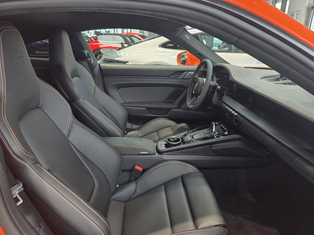 Porsche 992.2 Carrera 4 GTS