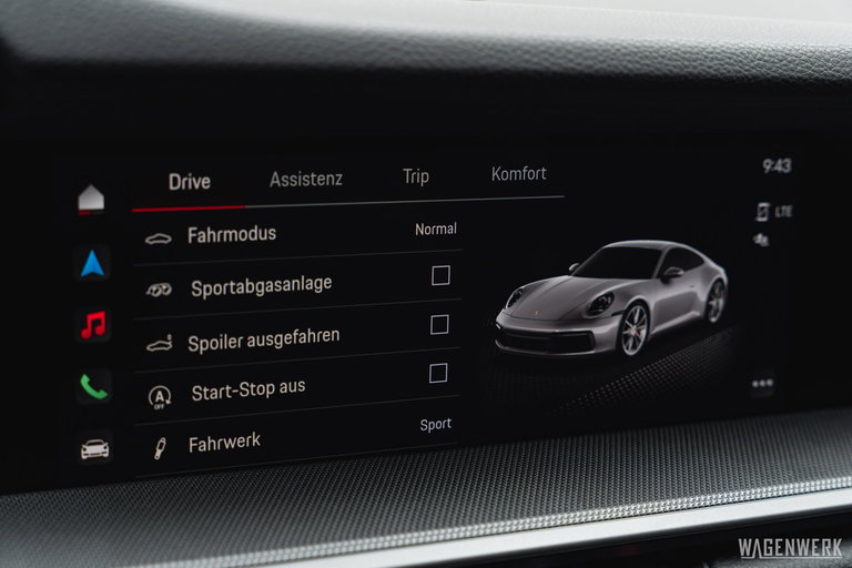 Porsche 992 Carrera 4S