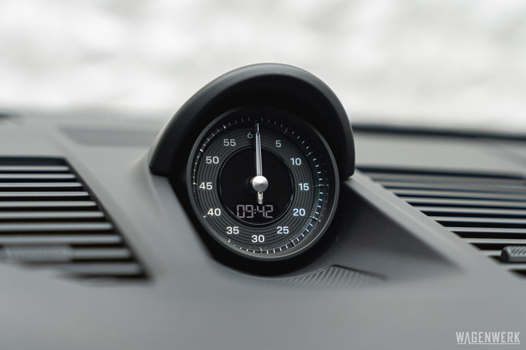 Porsche 992 Carrera 4S