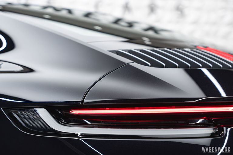 Porsche 992 Carrera 4S