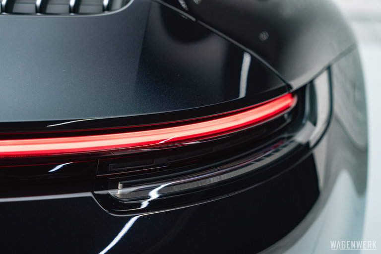 Porsche 992 Carrera 4S