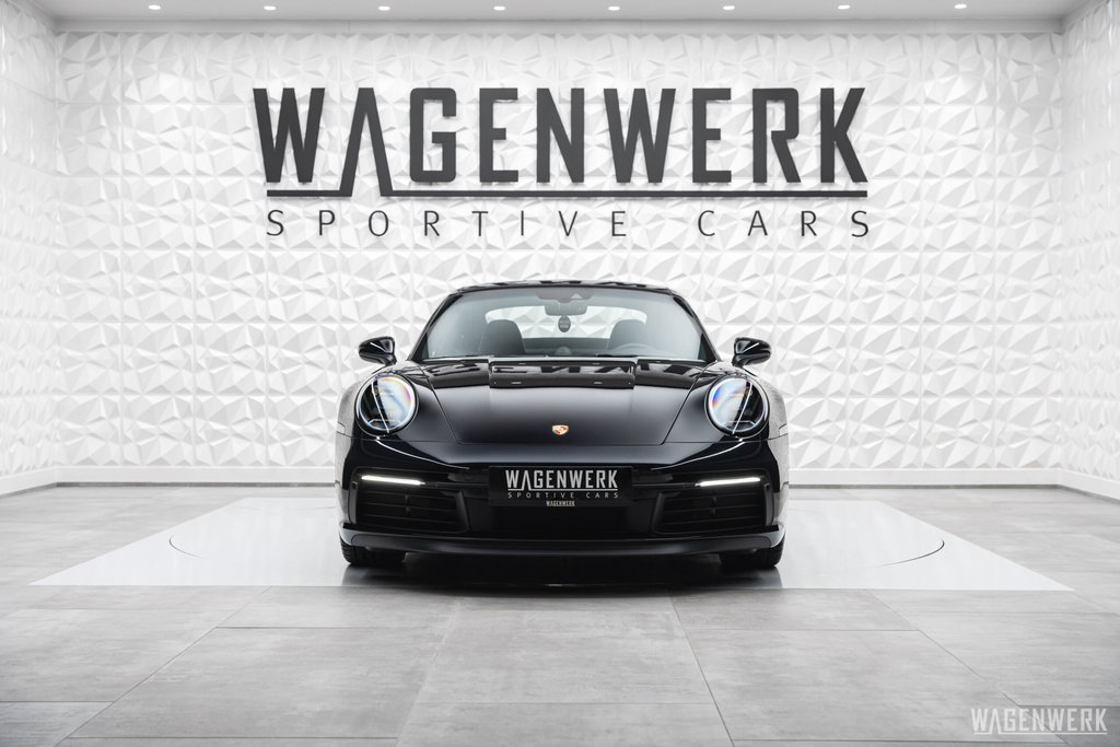 Porsche 992 Carrera 4S