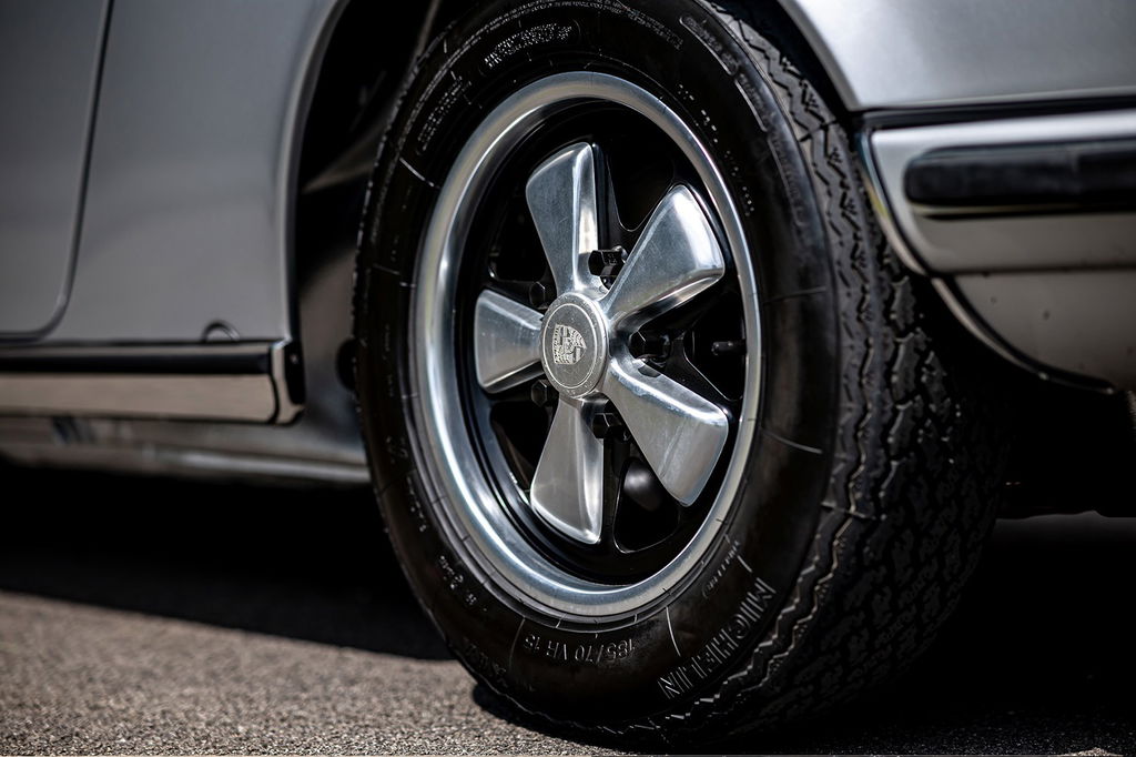 Porsche 911 S (F-Modell)