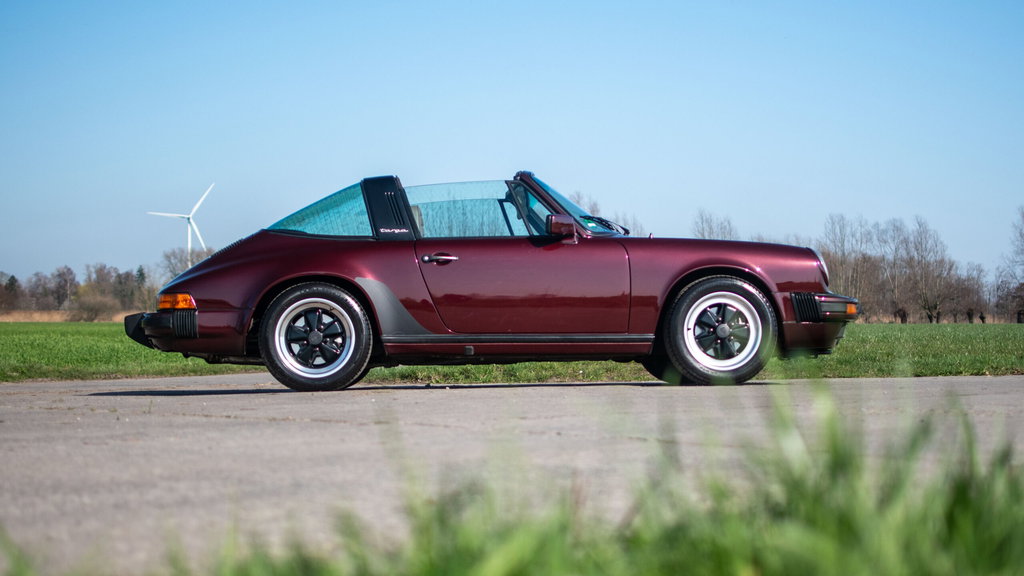 Porsche 911 Carrera 3.2