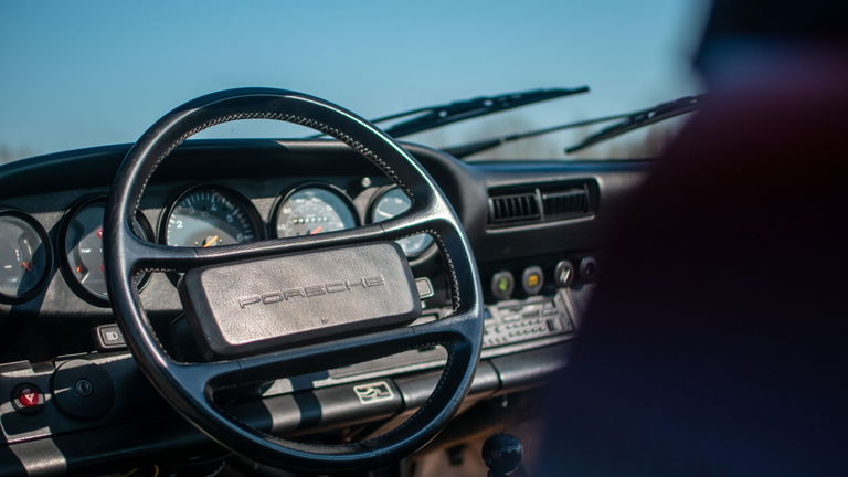 Porsche 911 Carrera 3.2