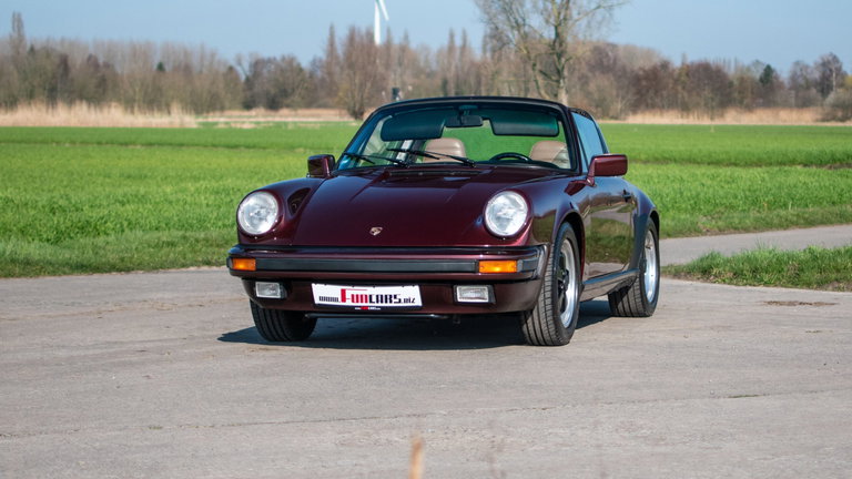 Porsche 911 Carrera 3.2