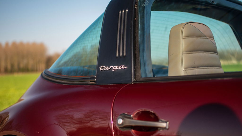 Porsche 911 Carrera 3.2