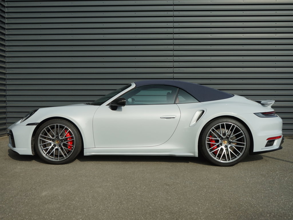 Porsche 992 Turbo