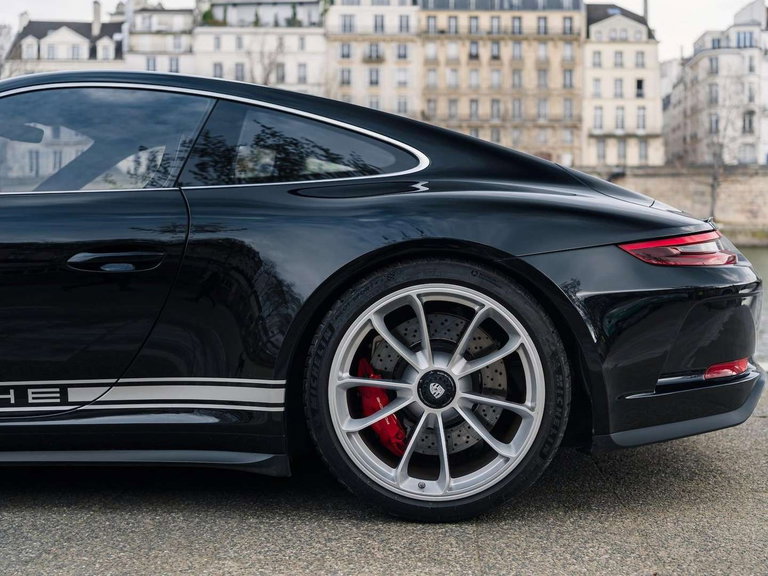 Porsche 991.2 GT3 Touring