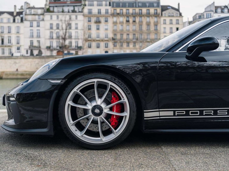 Porsche 991.2 GT3 Touring