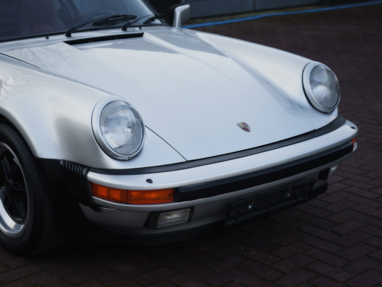 Porsche 911 Turbo 3.3