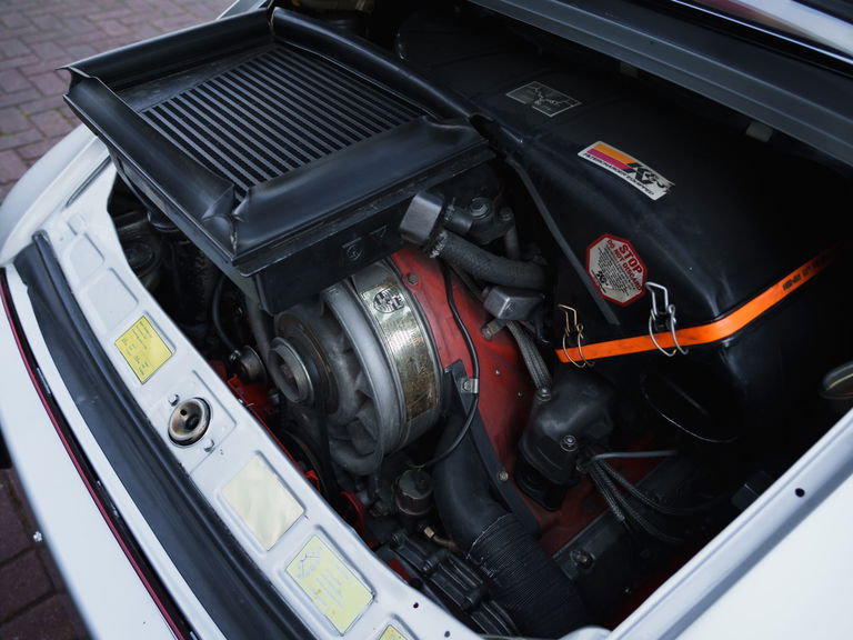 Porsche 911 Turbo 3.3