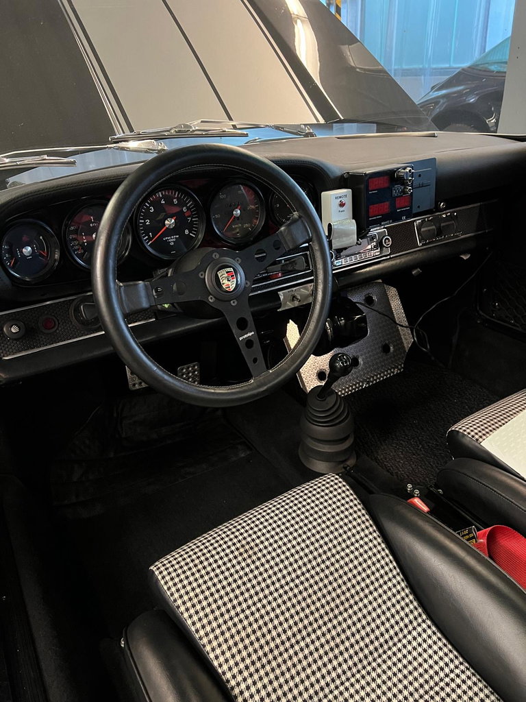 Porsche 911 T (US)