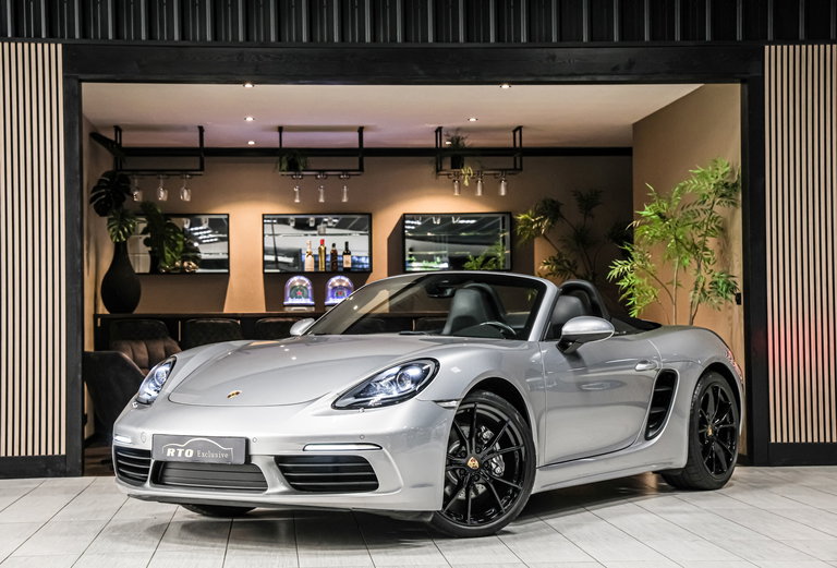 Porsche 718 Boxster