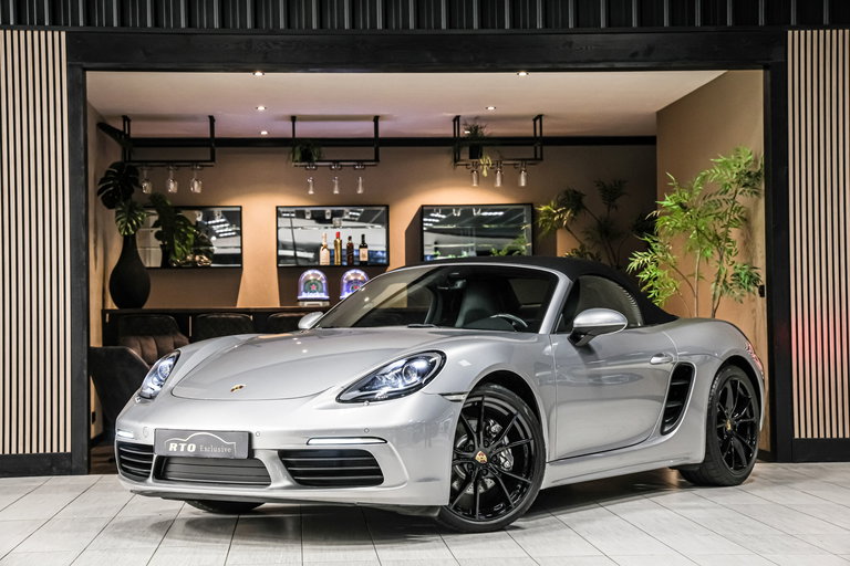 Porsche 718 Boxster