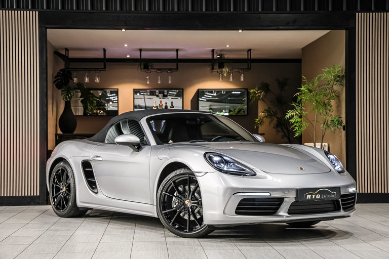 Porsche 718 Boxster