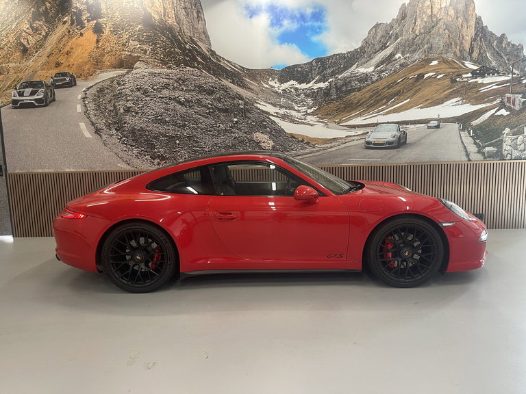 Porsche 991 Carrera GTS