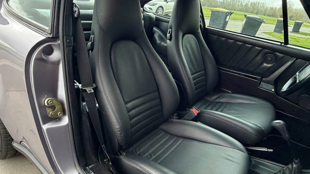 Porsche 911 Carrera 3.2