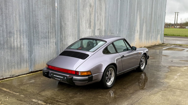 Porsche 911 Carrera 3.2