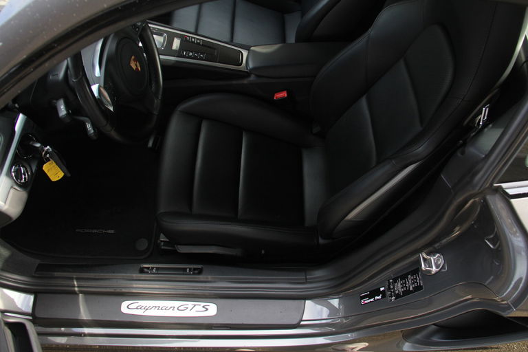 Porsche 981 Cayman GTS