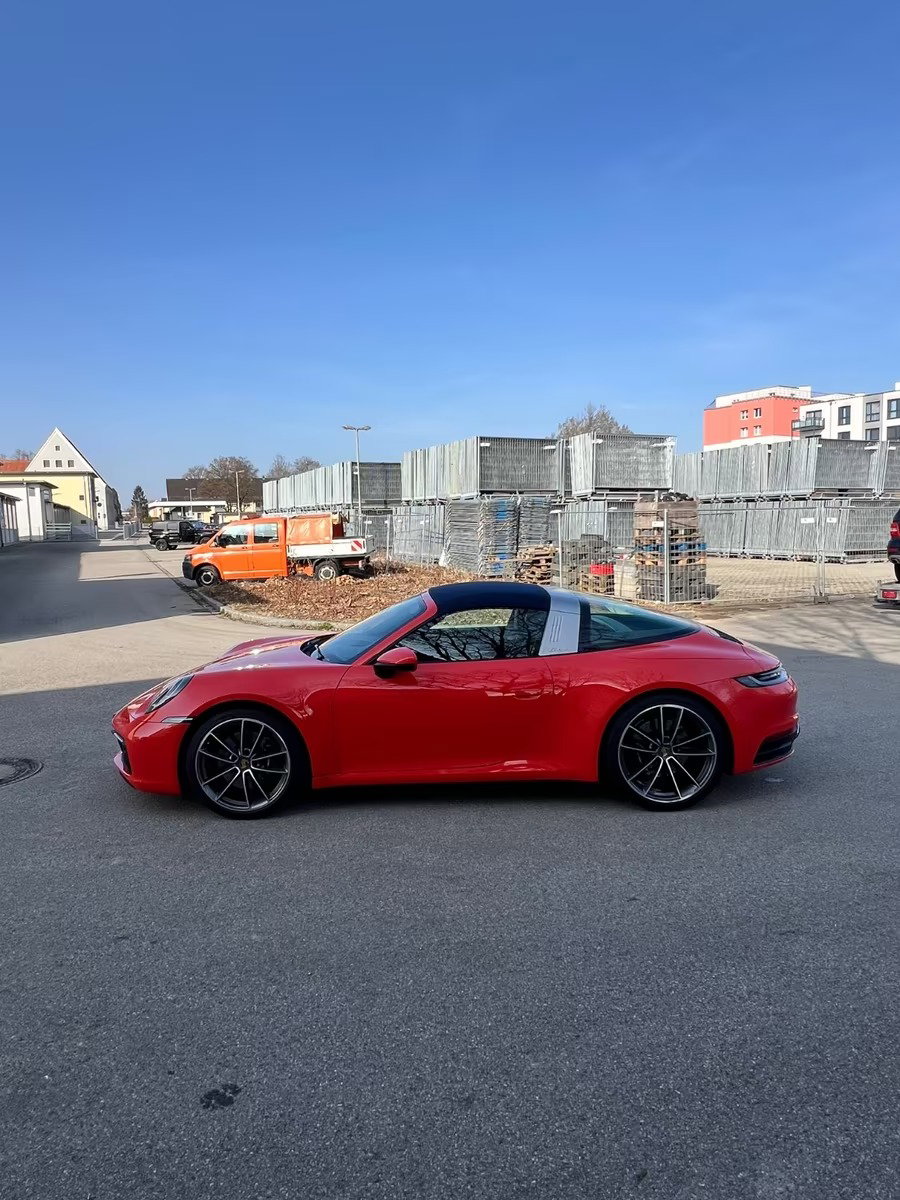 Porsche 992 Targa 4S