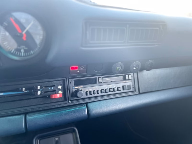 Porsche 911 Carrera 3.2