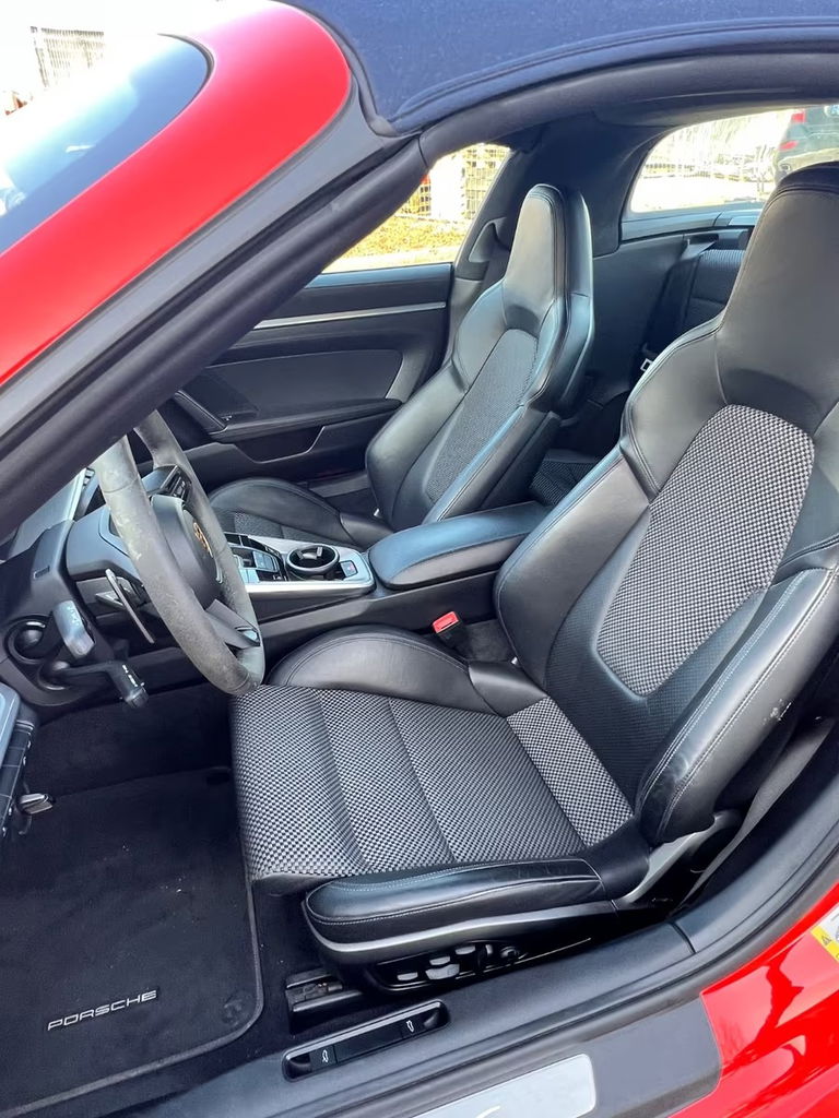 Porsche 992 Targa 4S