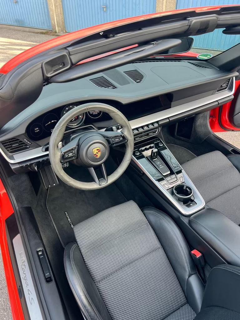 Porsche 992 Targa 4S