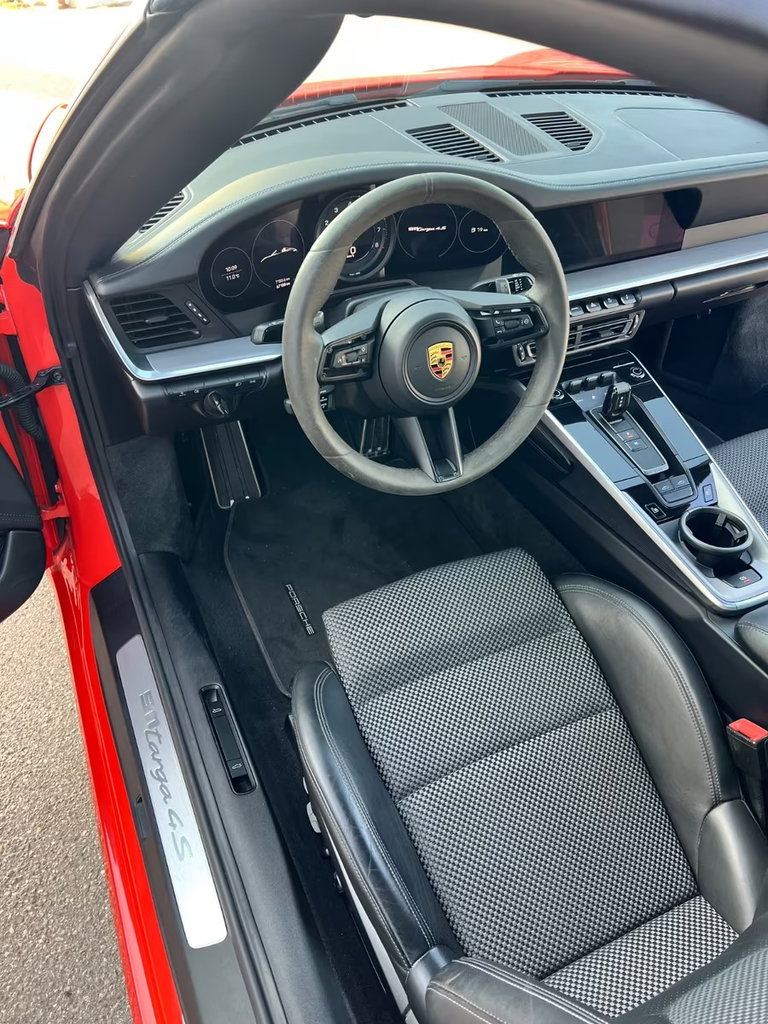 Porsche 992 Targa 4S