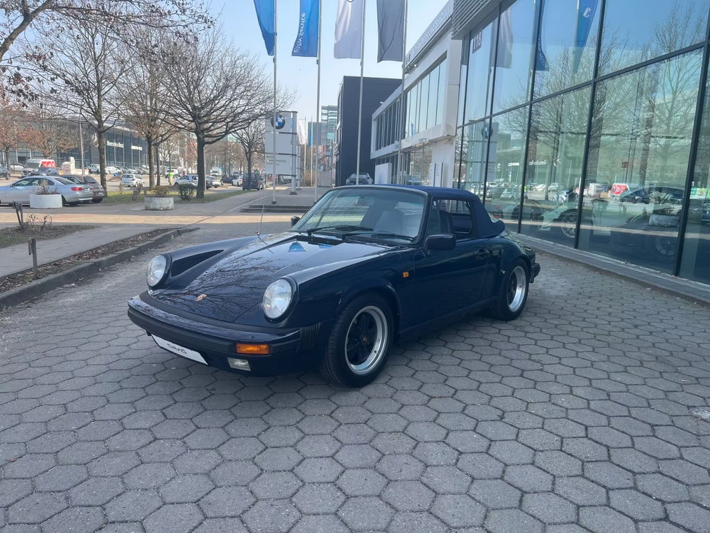 Porsche 911 Carrera 3.2